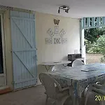 Apartman De France *